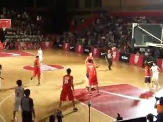 Lebron Gets ripped then dunked on in China!