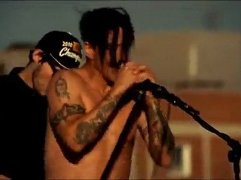 Red Hot Chili Peppers - The Adventures of Rain Dance Maggie (HD) 1st On Net