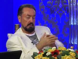 A9 kanalı; çok dürüst, akılcı, dinleyenin tam doğruları öğrendiği ve Allah rızası için hareket eden bir yayın politikası izliyor.