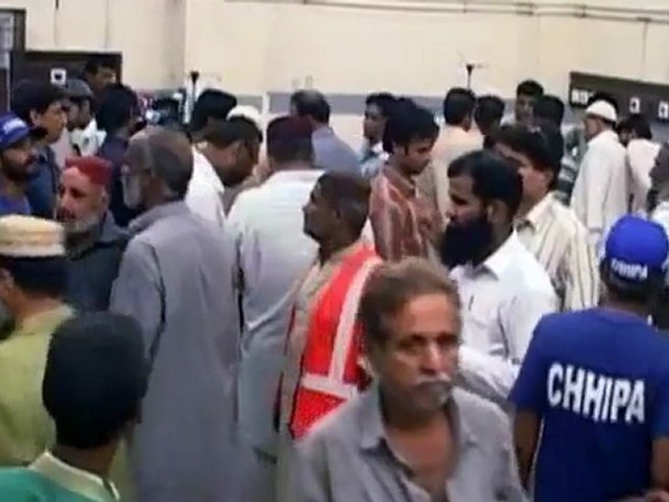 Karachi hit with shooting and grenade attacks