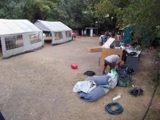 Muntatge Campament UES