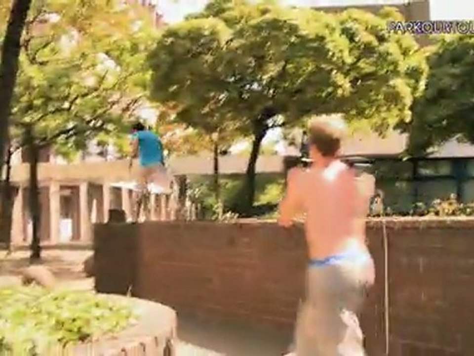 Cologne Behind The Scenes - Daniel Ilabaca Parkour Tour