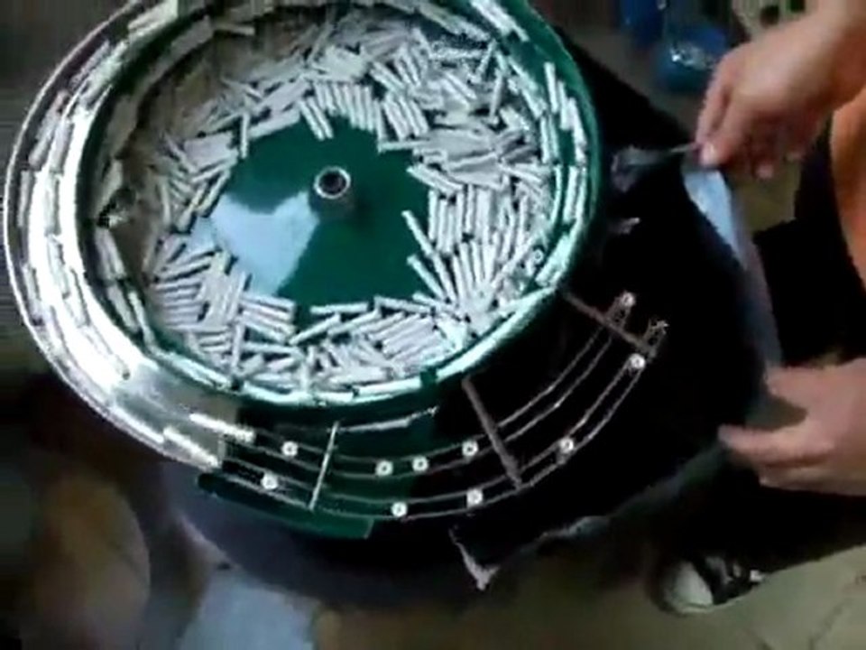 bowl feeder,parts feeder, vibratory bowl feeder,feeding system