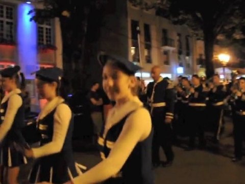 Fête des Fleurs de Luchon 2010: place aux bandas