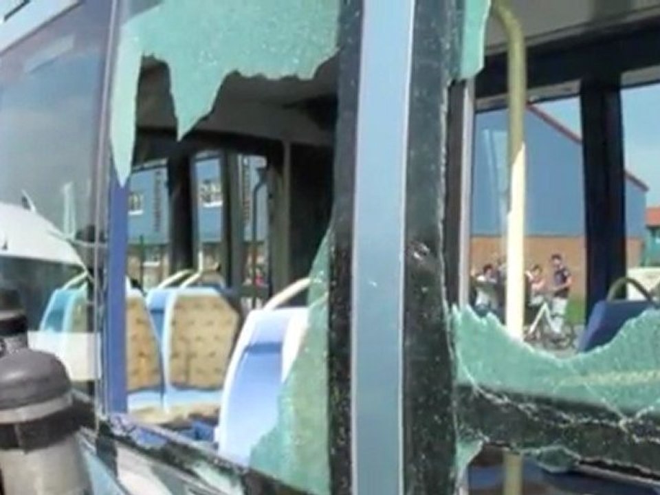 Valenciennes : Violente collision entre une voiture et le tramway