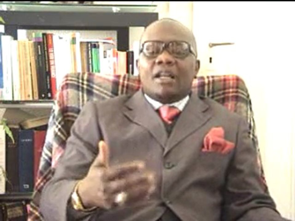 AUGUSTIN  MUKAMBA  PRESENTE  SA  VISION  SUR  L'EDUCATION  NATIONALE  EN  RDCONGO II