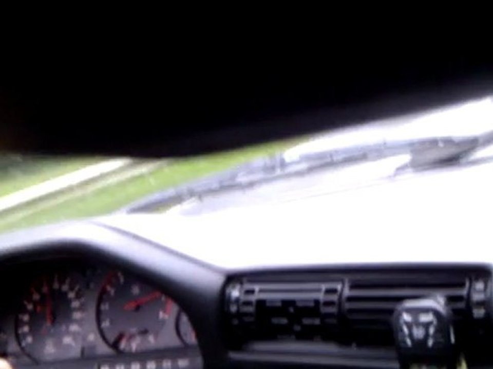 BMW 325i E30 test d'acceleration