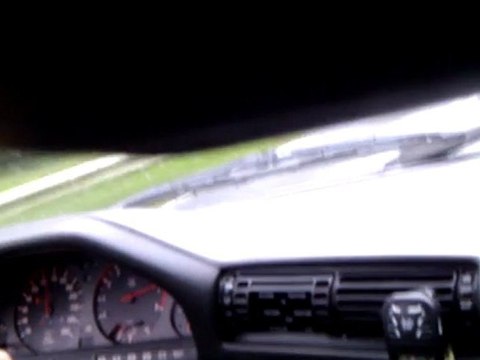 BMW 325i E30 test d'acceleration