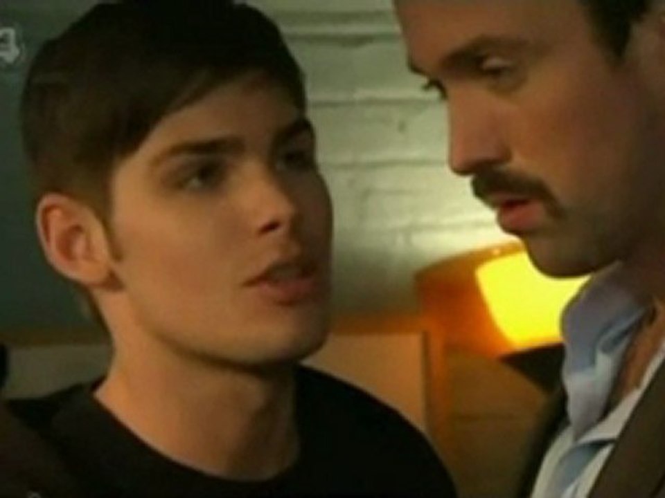 Brendan/Ste 12th kiss