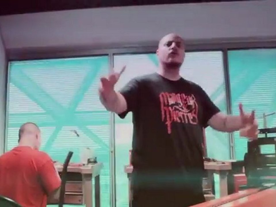 Fréko ft Néoklash & Ron - On Se Fait Du Mal ( LOUUUUURDDDD )