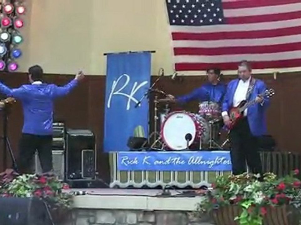 The Mad Drummer - Your Mamma Dont Dance [Amaresh Rajaratnam]