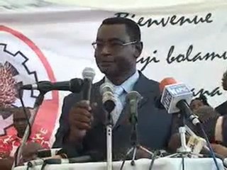 QUI DE VALENTIN MUBAKE ET MOLEKA NOUS DIT LA VERITE ? UDPS A KEBA NA BA CONTRADICTIONS