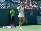 Sharapova eases into last four