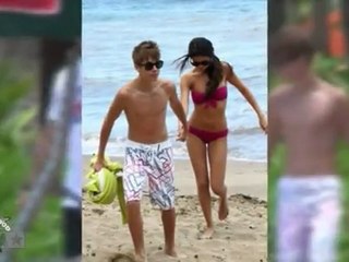 Justin Bieber asks Selena Gomez on a DATE in PUBLIC