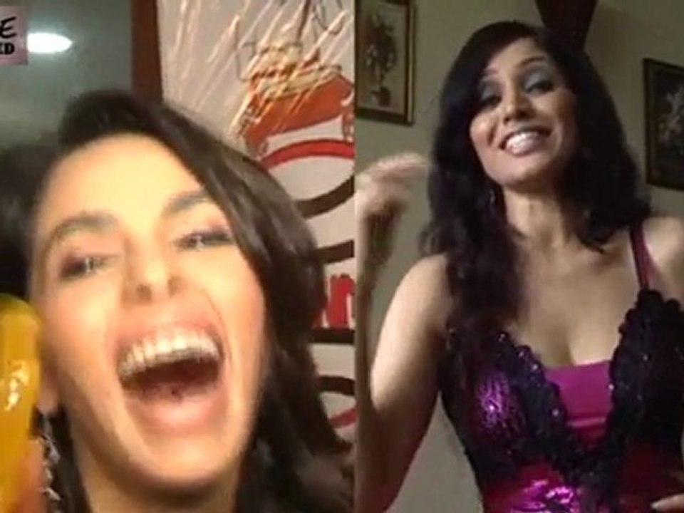 Mallika Sherawat as 'JALEBI BAI"