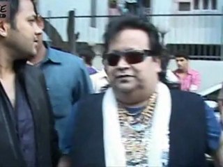 Sara Khan Breaks Her Partnership with Ali Merchant