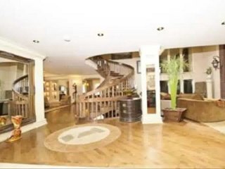 North York Home - Gossamer Ave