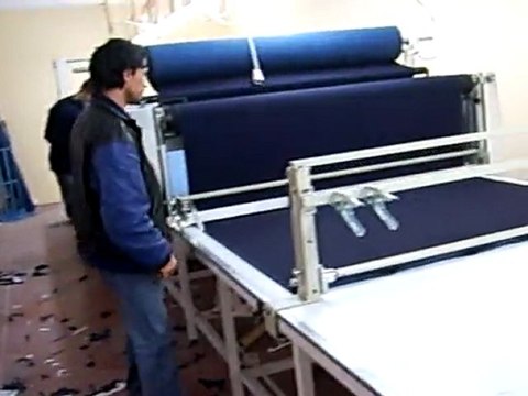 YUCEL MAKİNA YARI OTOMATİK ZİGZAG SERİM yucelmakine.com