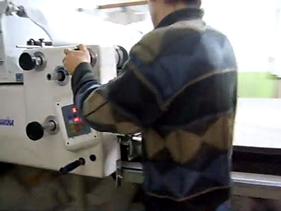 YUCEL MAKİNA YARI OTOMATİK TOP KUMAŞ SERİM www.yucelmakine.com