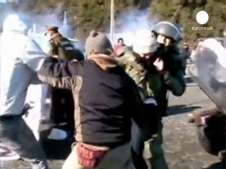 Cile, per protesta studenti bloccano traghetto