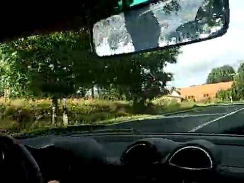 110819 - TESLA von innen