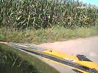 Henning se va fuera en el tc8