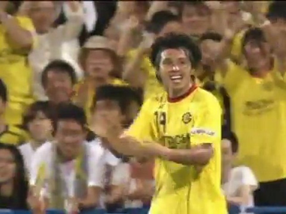 Japón - Kashiwa Reysol 3 - 2 Avispa Fukuoka