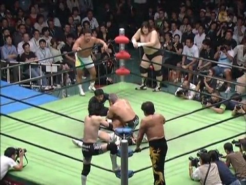 Kensuke Sasaki, Takeshi Morishima & Katsuhiko Nakajima vs. Genichiro Tenryu, Yoshinari Ogawa & Kotaro Suzuki -