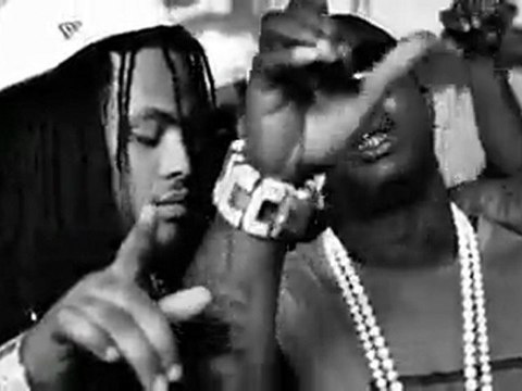 Gucci Mane & Waka Flocka Flame - ' Young Niggaz ' ( Official Video )