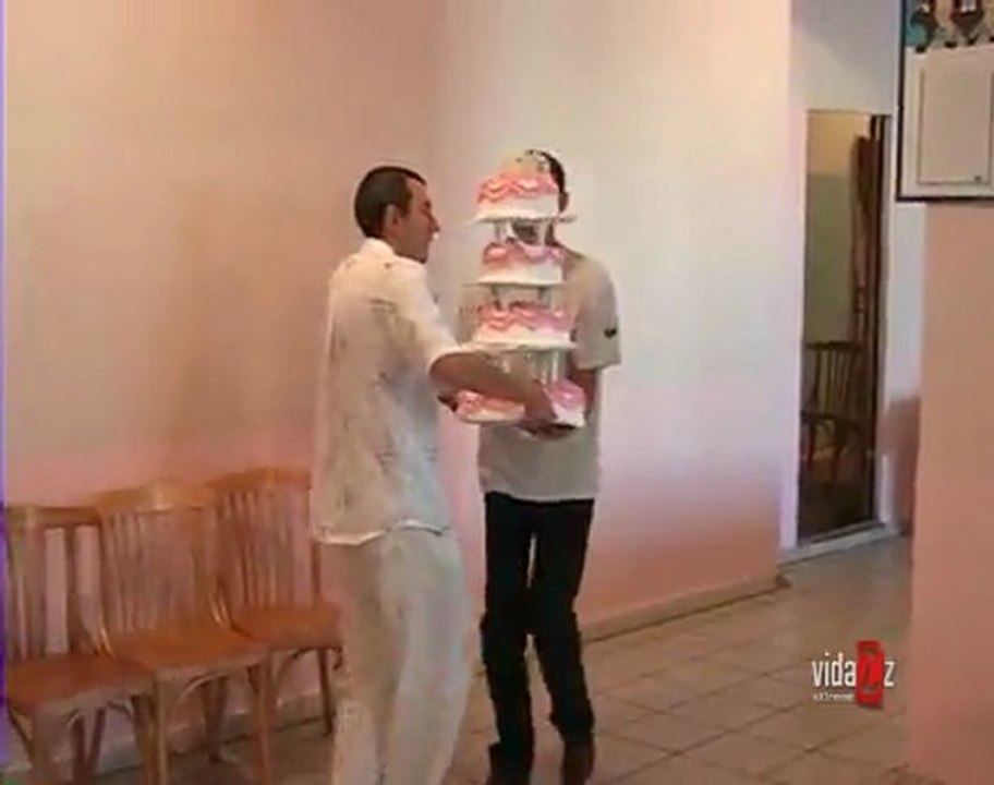 Decker Kuchen serviert FAIL!