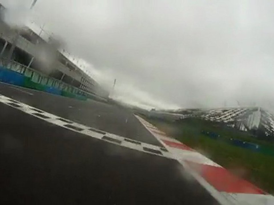 Magny-Cours / 15 août 2011 / Up-Racing / 3ème session ROUGE