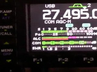 qso avec l,icom 7000