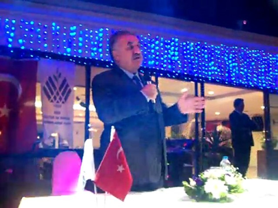 RİZE VAKFİ BAKAN HAYATI YAZICI KONUŞMA YAPTI MÜJDE VERDİ