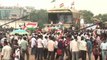 Delhi’s street hawkers cash in at anti-graft rallies