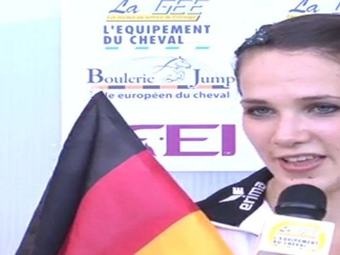 Interview de Sarah Kay 2d - FEI Open European Vaulting Championships 2011 - Individual Female Senior