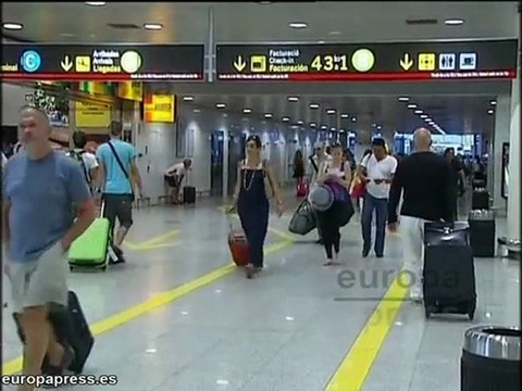 Una mujer acuchilla a su hija en El Prat