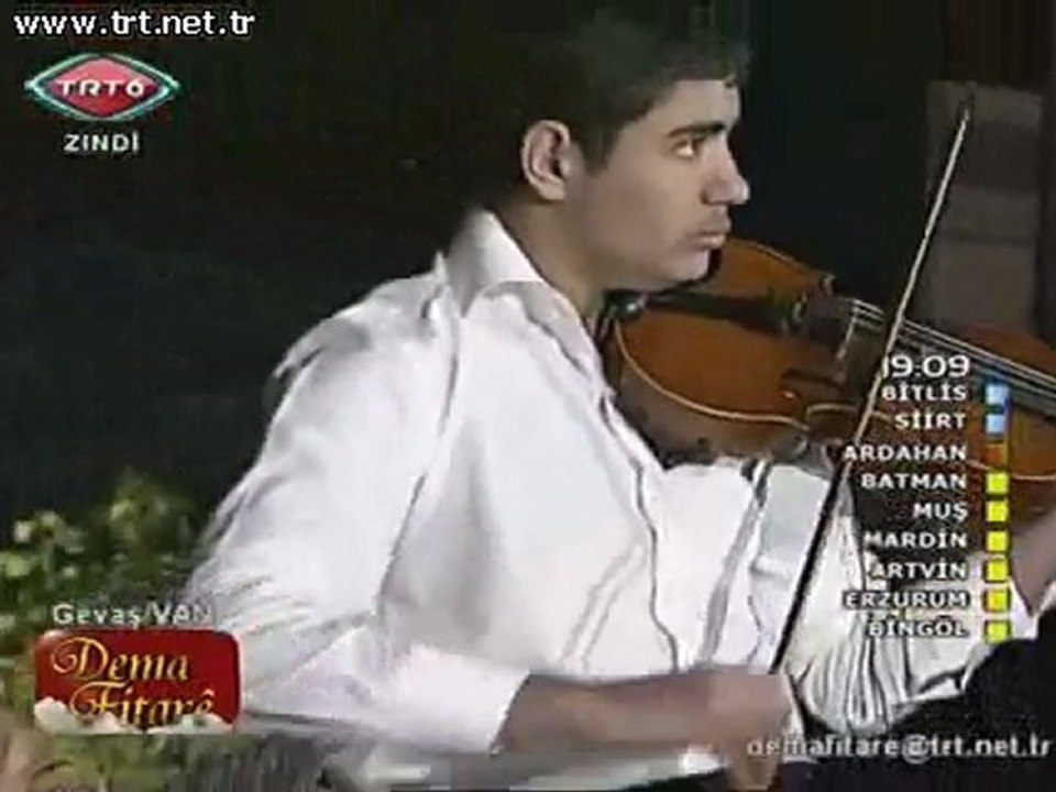 Murat Berxo Dünya fani Remezanê 2011 TRT 6
