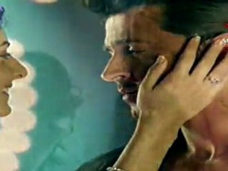 "Aaja Aaja" Hrithik Roshan's Music Video [Just Dance][www.Tollymp3z.com]