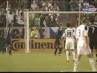 Keane basına tanıtıldı