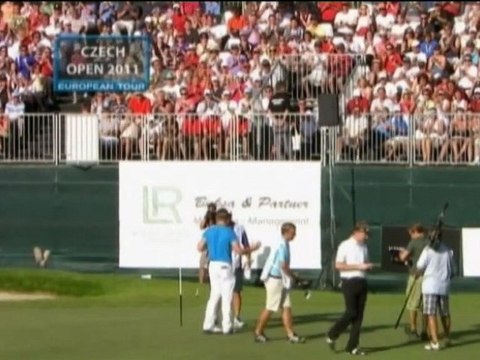 Fisher claims maiden title at Czech Open