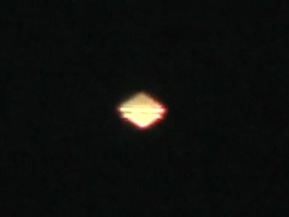 UFO. Moscou.(est).17.08.2011