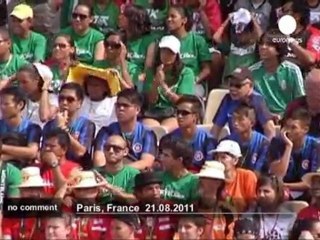 Homeless Football World Cup starts in Paris - no comment