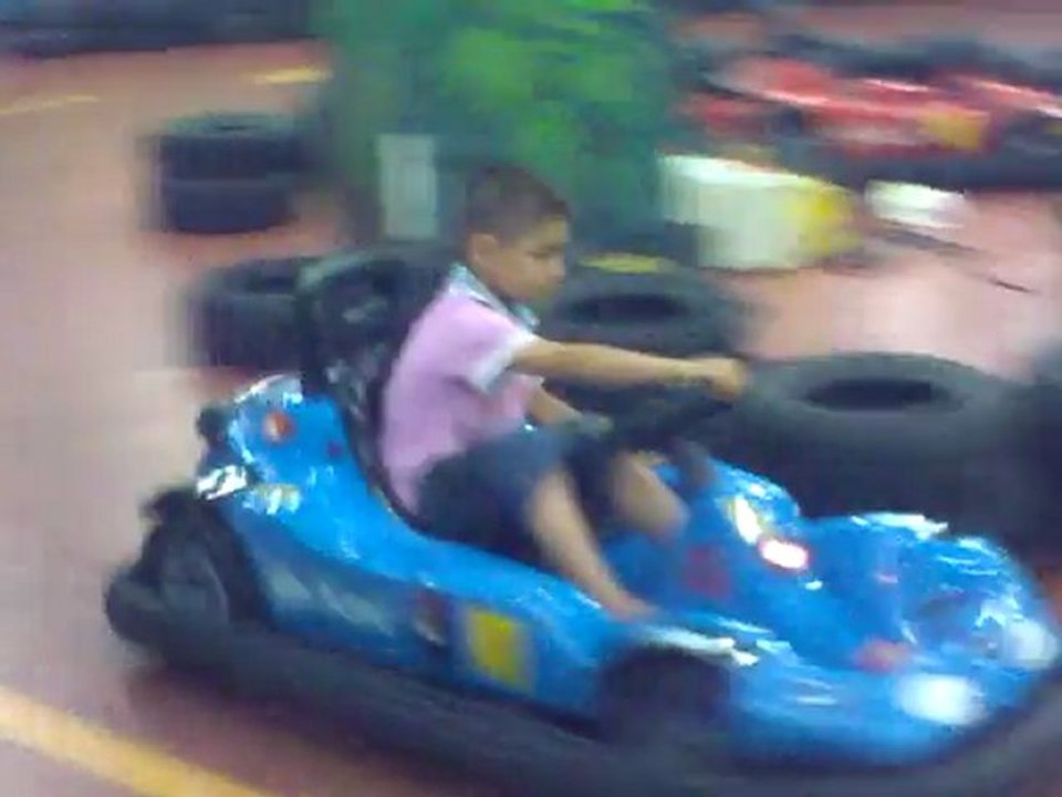 emircan çağlar araba yarışı-hızlı araç sürüşü