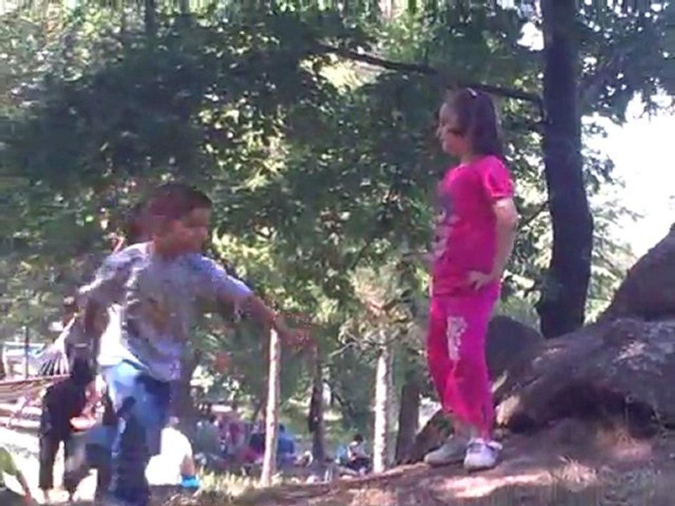 emircan-sena ve sude piknik show