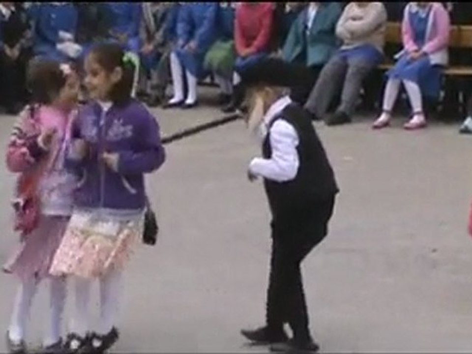 AH DEDE VAH DEDE - GEBZE KARGALI İÖO 23 NİSAN 2011