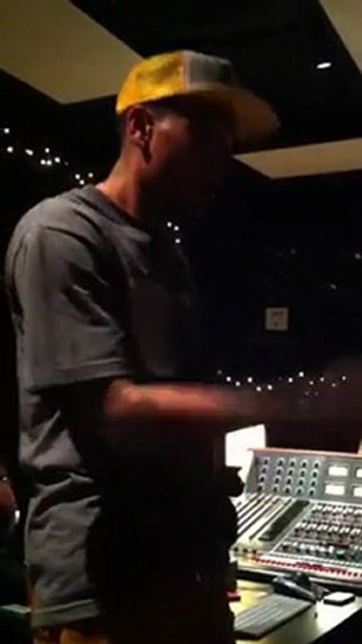 In-Studio: Chris Brown Rapping w/ Gucci Mane!