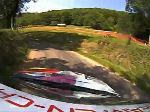 Team en-Chêne caméra embarquée du rallye des Lacs Es8 Ivrey