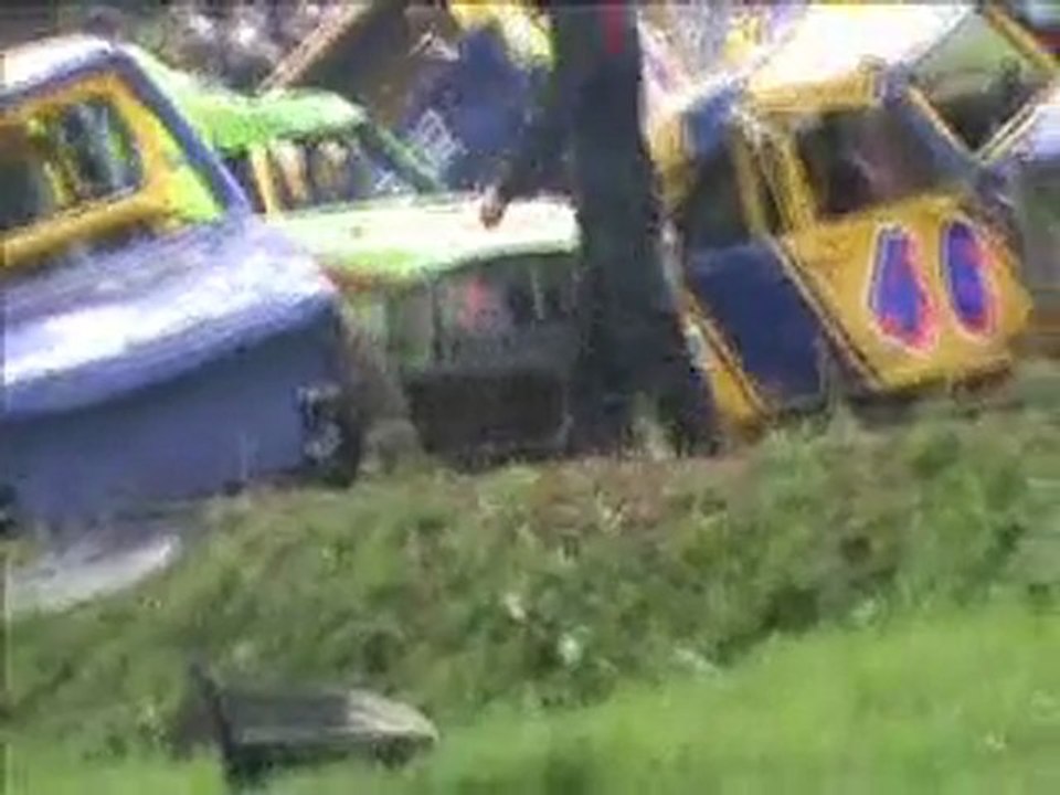 derniere serie libre super stock car villers en ouche 2011