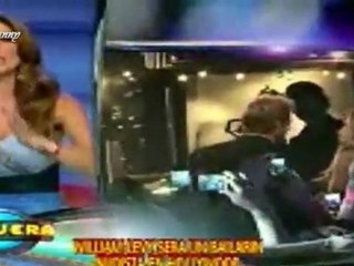 William Levy se desnuda? || LT