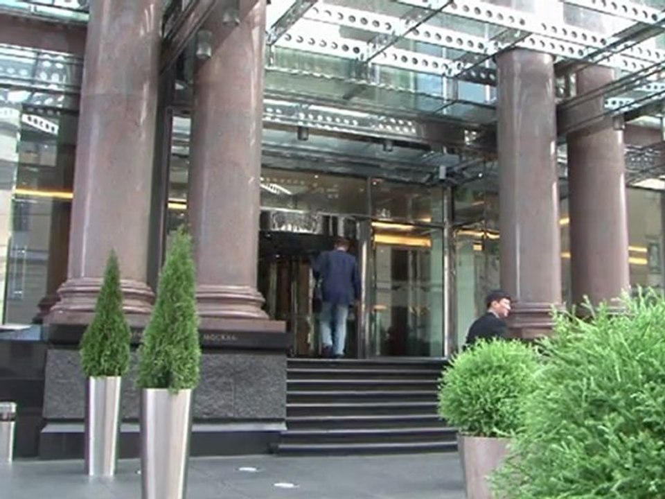 Moscow's thriving hostels an alternative to costly hotels